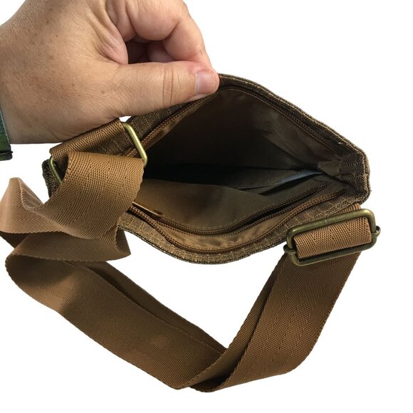 DAKINE JIVE BROWN CROSSBODY HIKING TRAVEL BAG WITH ADJUSTABLE STRAP - Picture 4 of 5